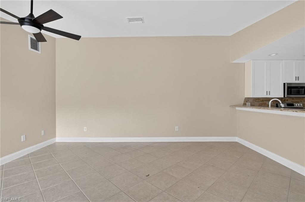 6305 Royal Woods Dr Property Photo 7
