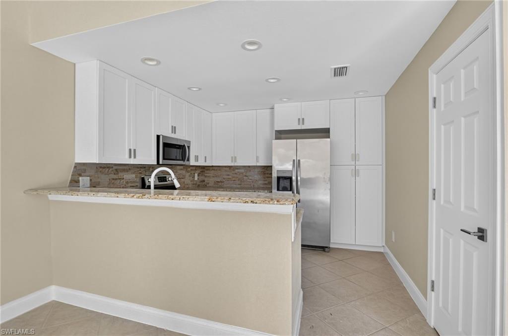 6305 Royal Woods Dr Property Photo 14