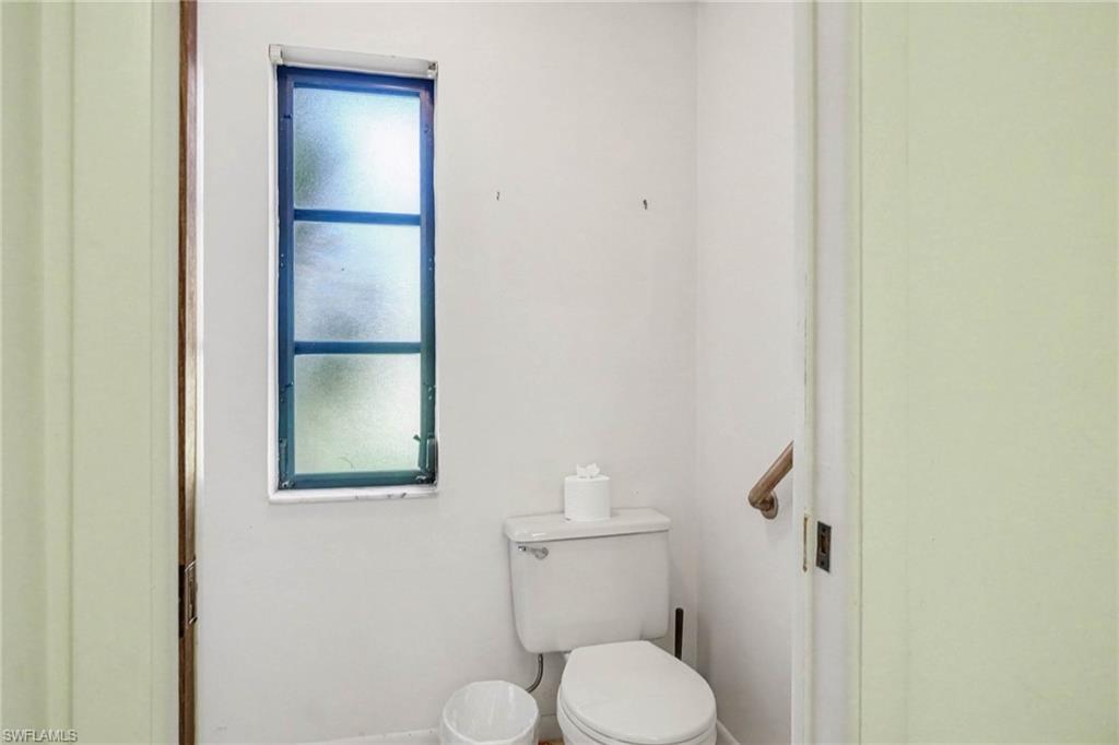 233 Se 31st St Property Photo 13