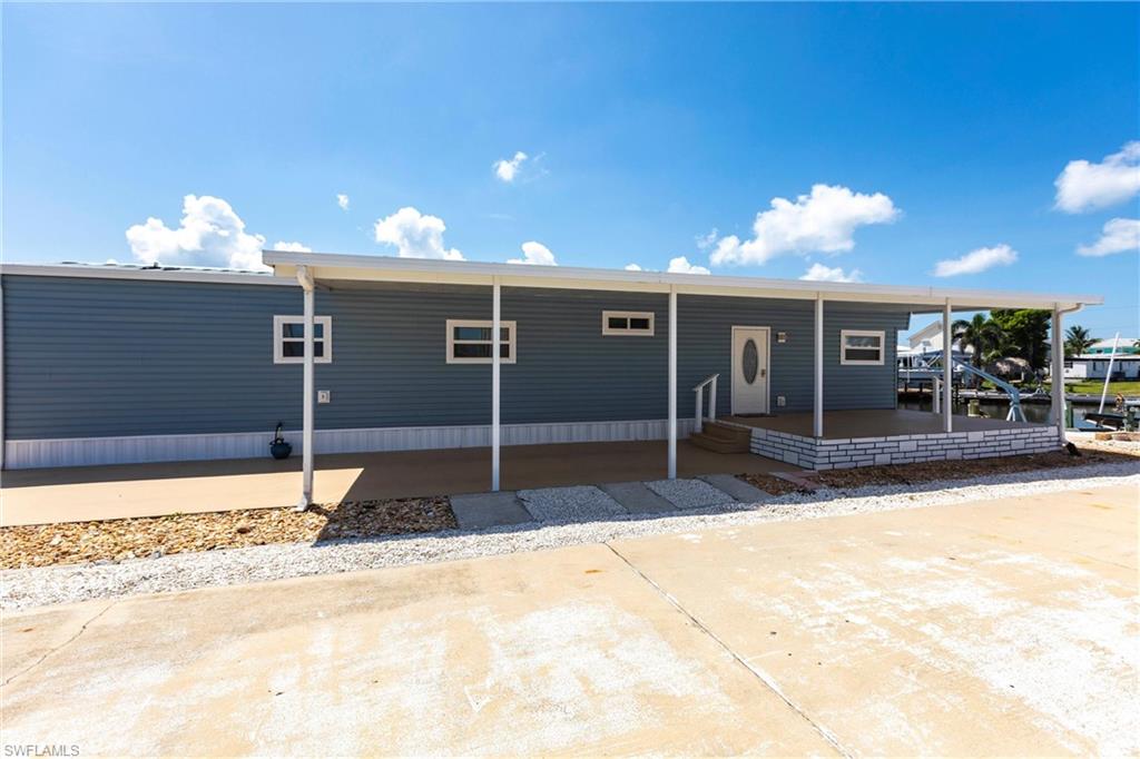 3913 Dewberry Ln Property Photo 11