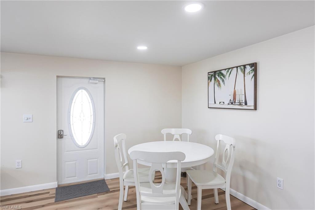 3913 Dewberry Ln Property Photo 23