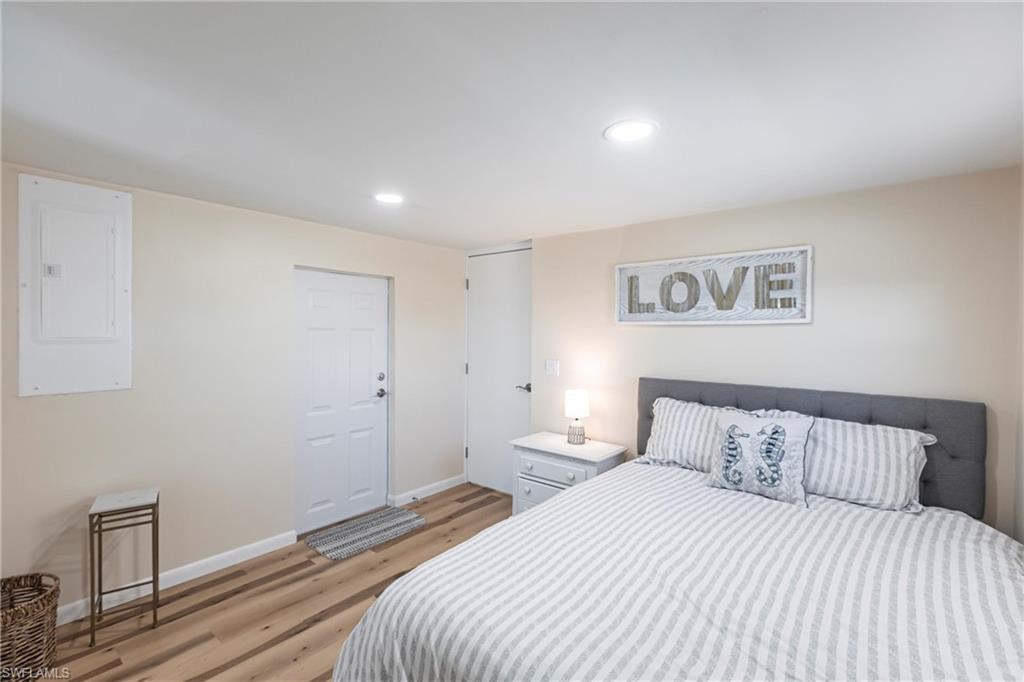3913 Dewberry Ln Property Photo 26