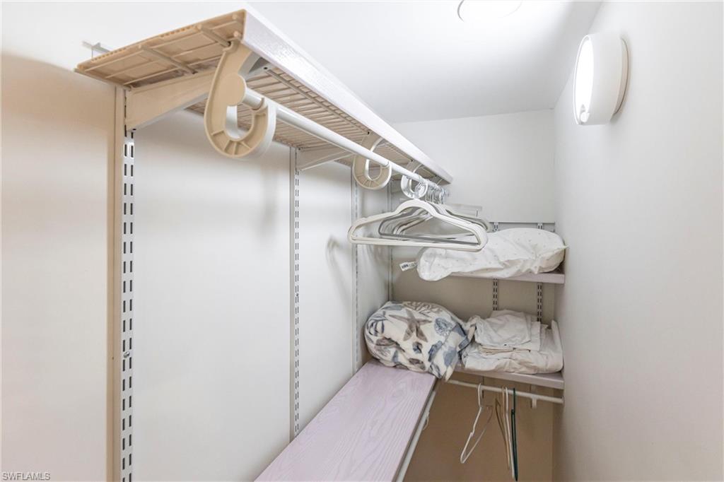 3913 Dewberry Ln Property Photo 28