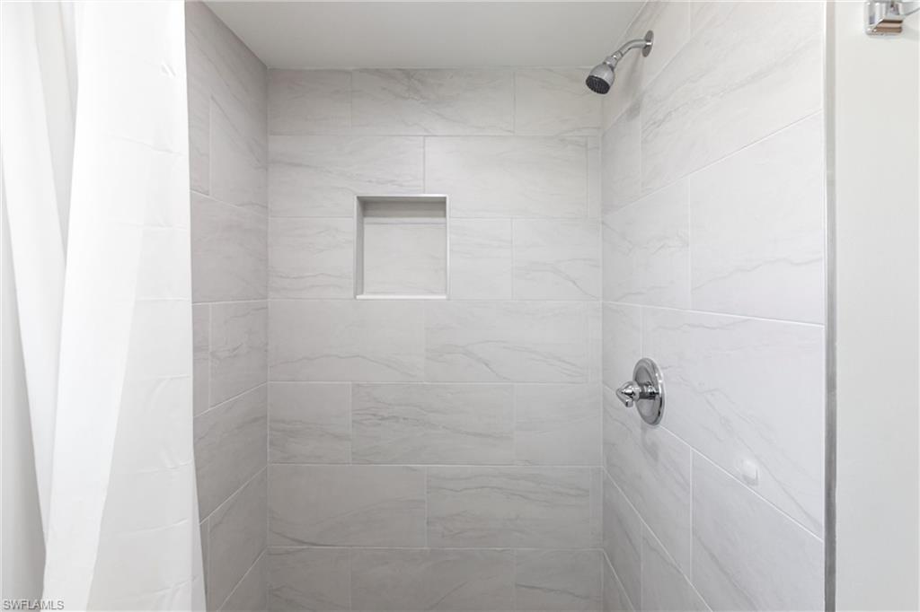 3913 Dewberry Ln Property Photo 30