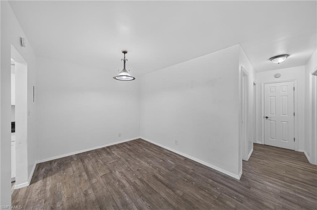 2544 1st St 108 Property Photo 11