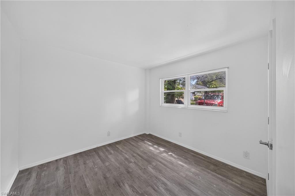 2544 1st St 108 Property Photo 13