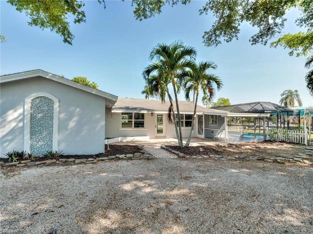 16 Estate Dr Property Photo 1