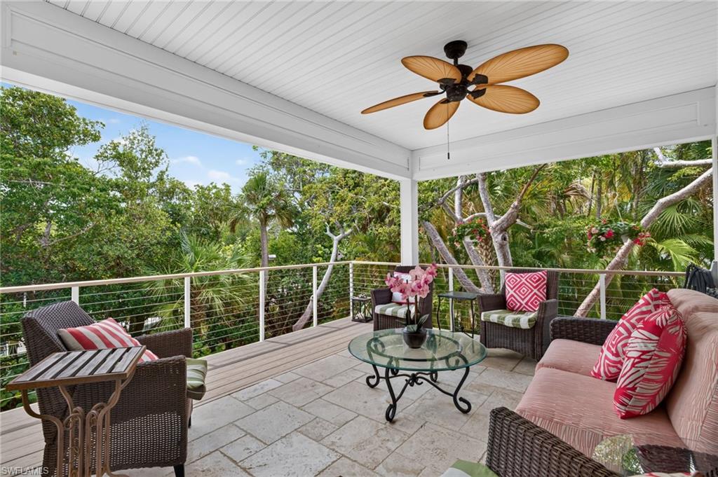 561 Lighthouse Way Property Photo 13