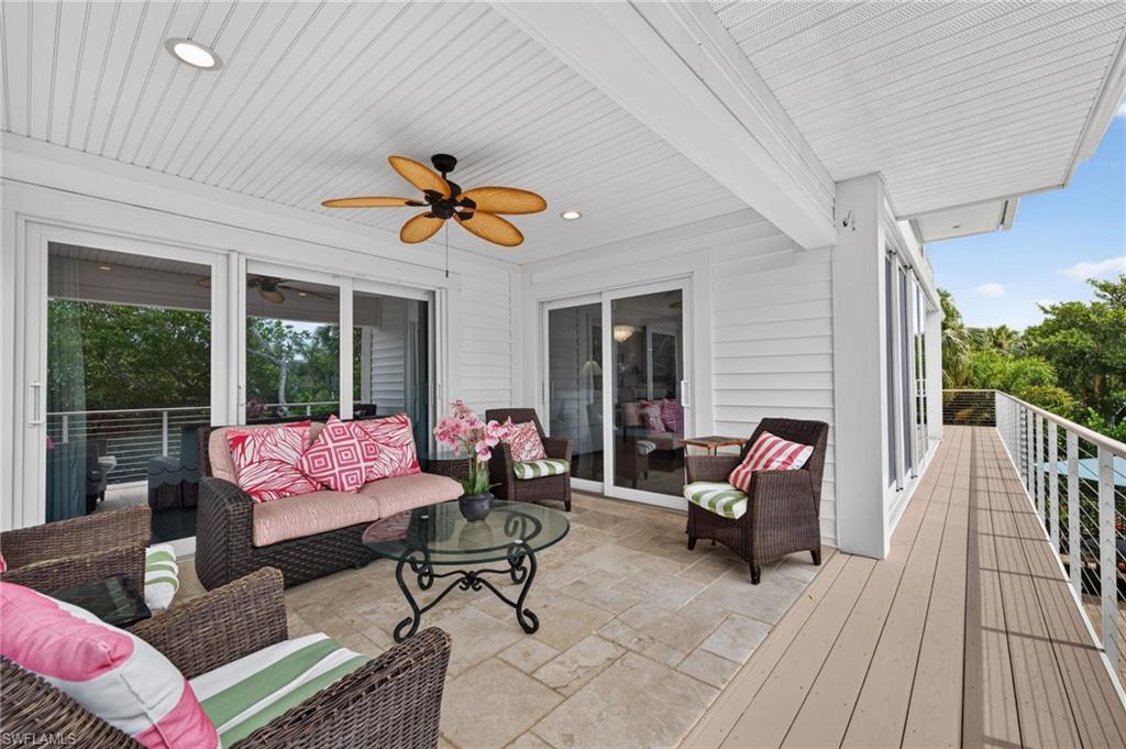 561 Lighthouse Way Property Photo 14
