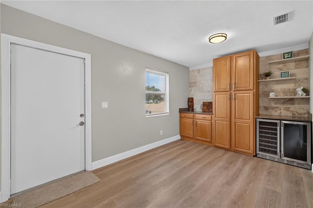 3656 Suntrust Dr Property Photo 7