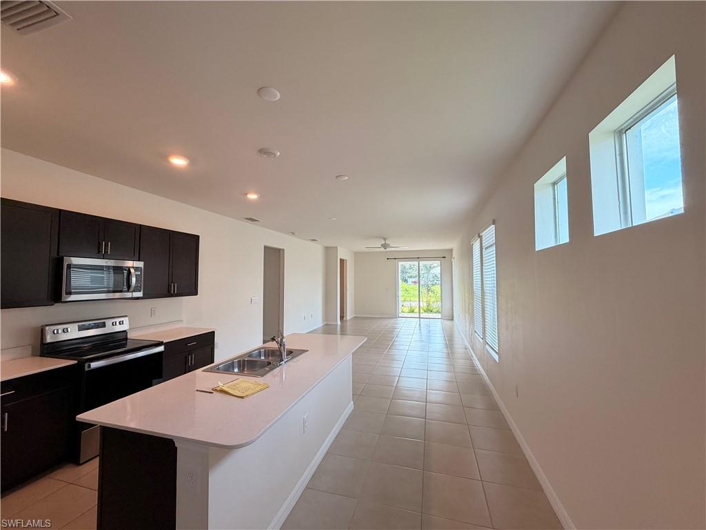 816 Friendship Cir Property Photo 12