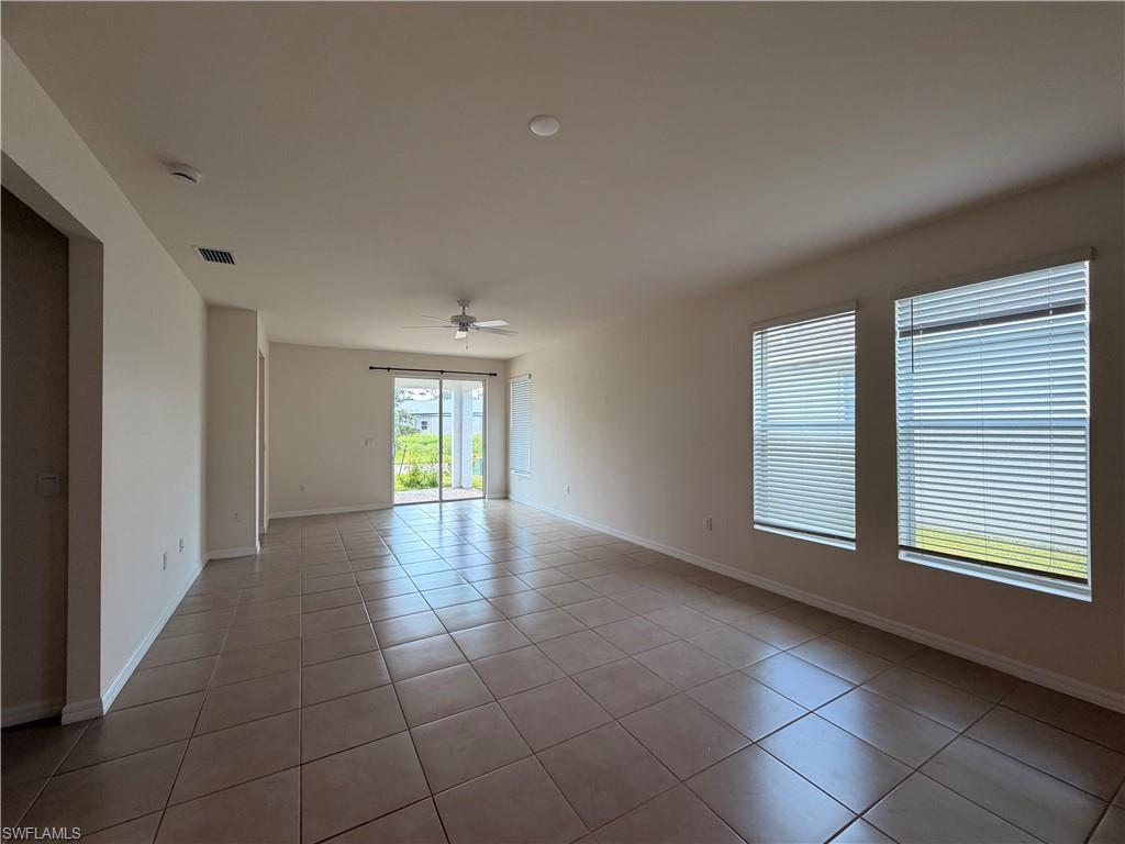 816 Friendship Cir Property Photo 24