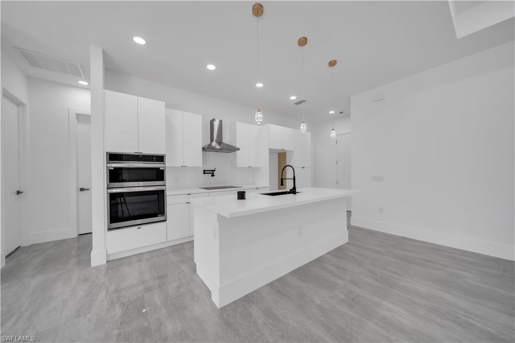 1912 Roosevelt Ave Property Photo 5
