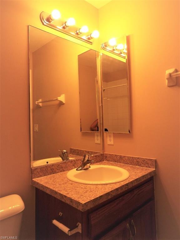 5044/5046 Jones Dr Property Photo 7