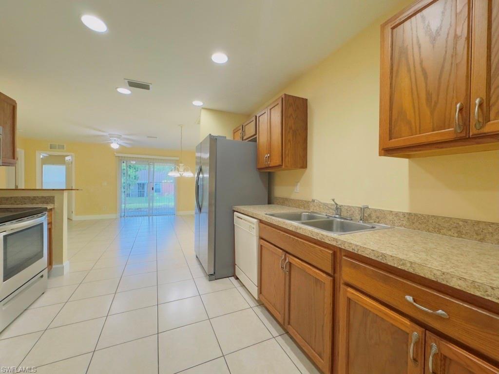 5044/5046 Jones Dr Property Photo 38