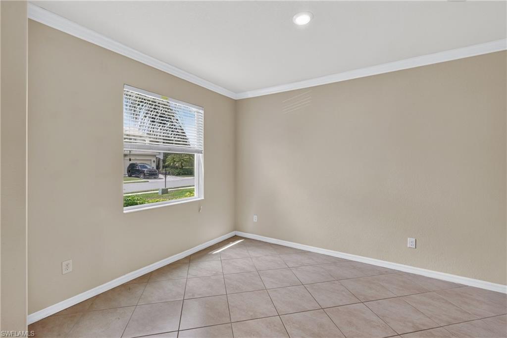 3576 Valle Santa Cir Property Photo 6