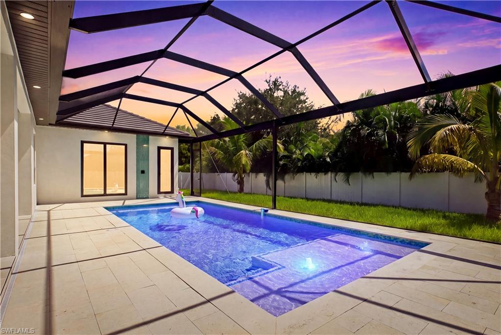 2814 Surfside Blvd Property Photo 4