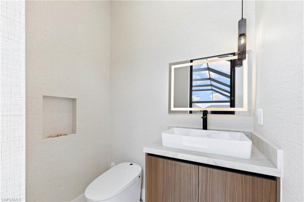 2814 Surfside Blvd Property Photo 33