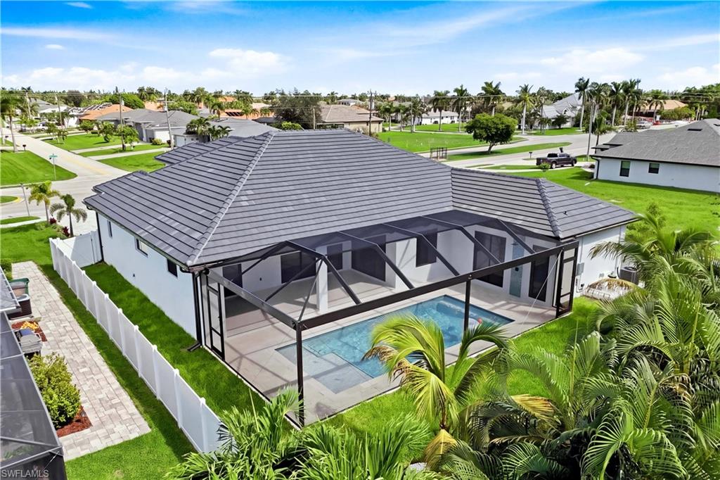 2814 Surfside Blvd Property Photo 34