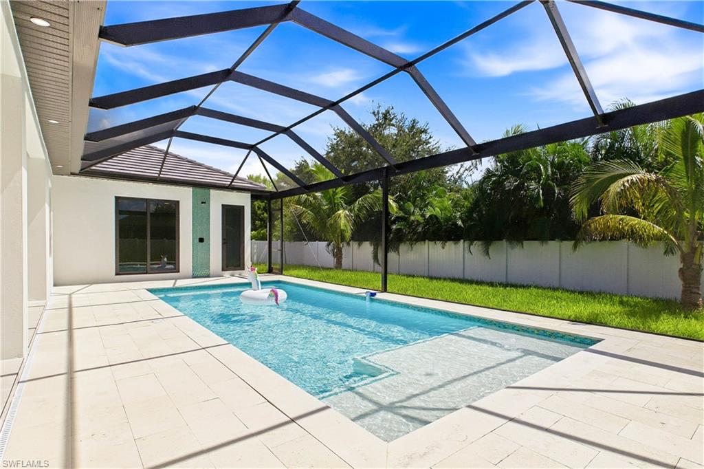 2814 Surfside Blvd Property Photo 35