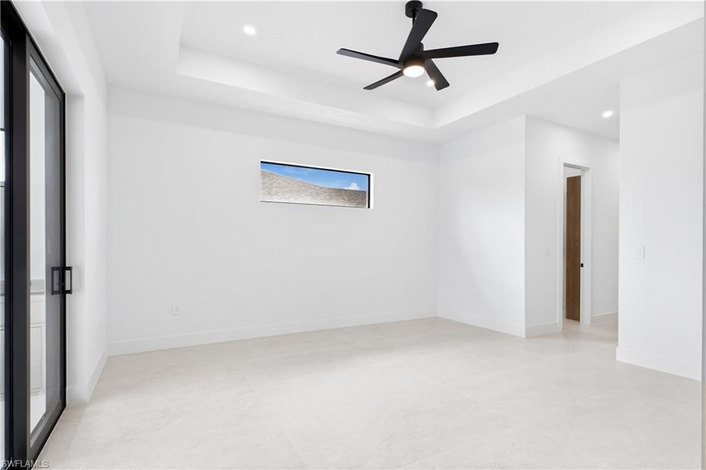 2814 Surfside Blvd Property Photo 38