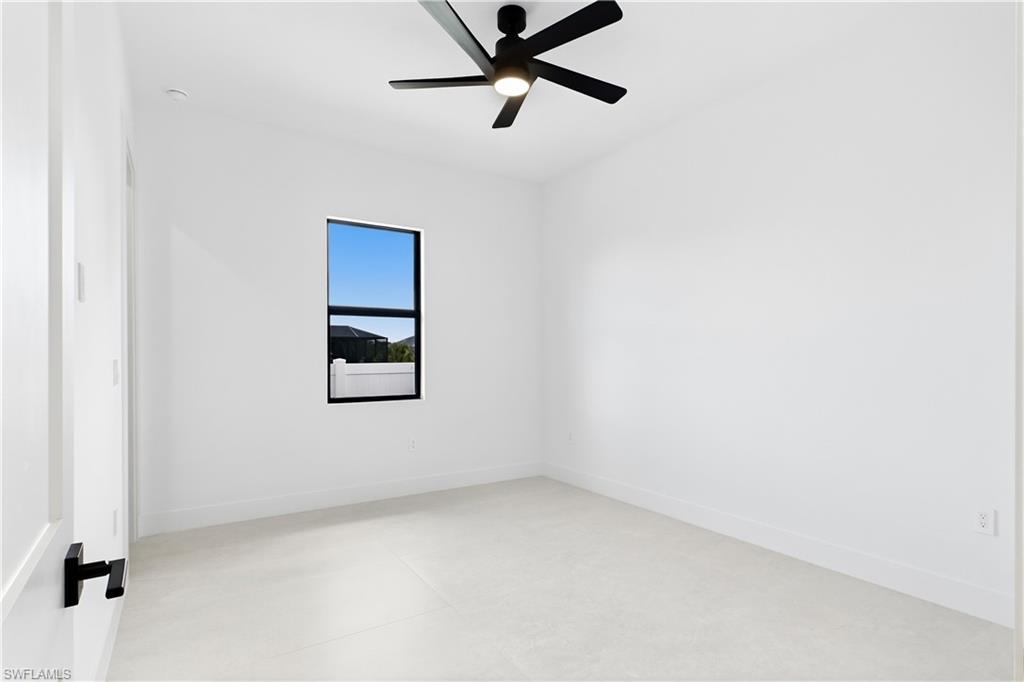2814 Surfside Blvd Property Photo 57