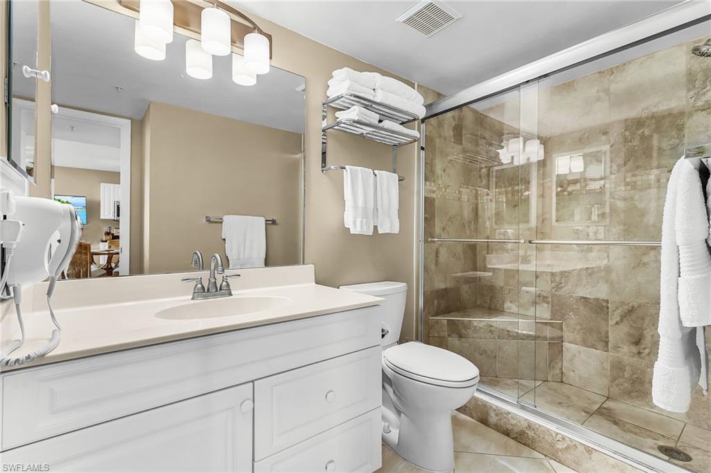 8701 Estero Blvd 906 Property Photo 10
