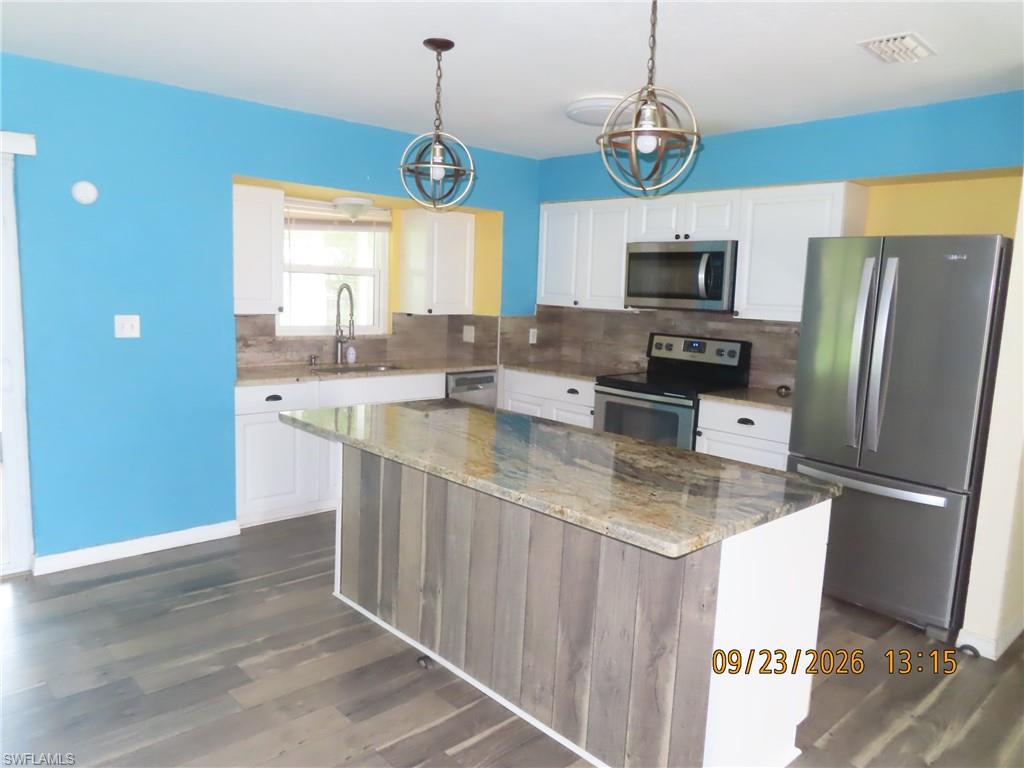 1579 Buck St Property Photo 4