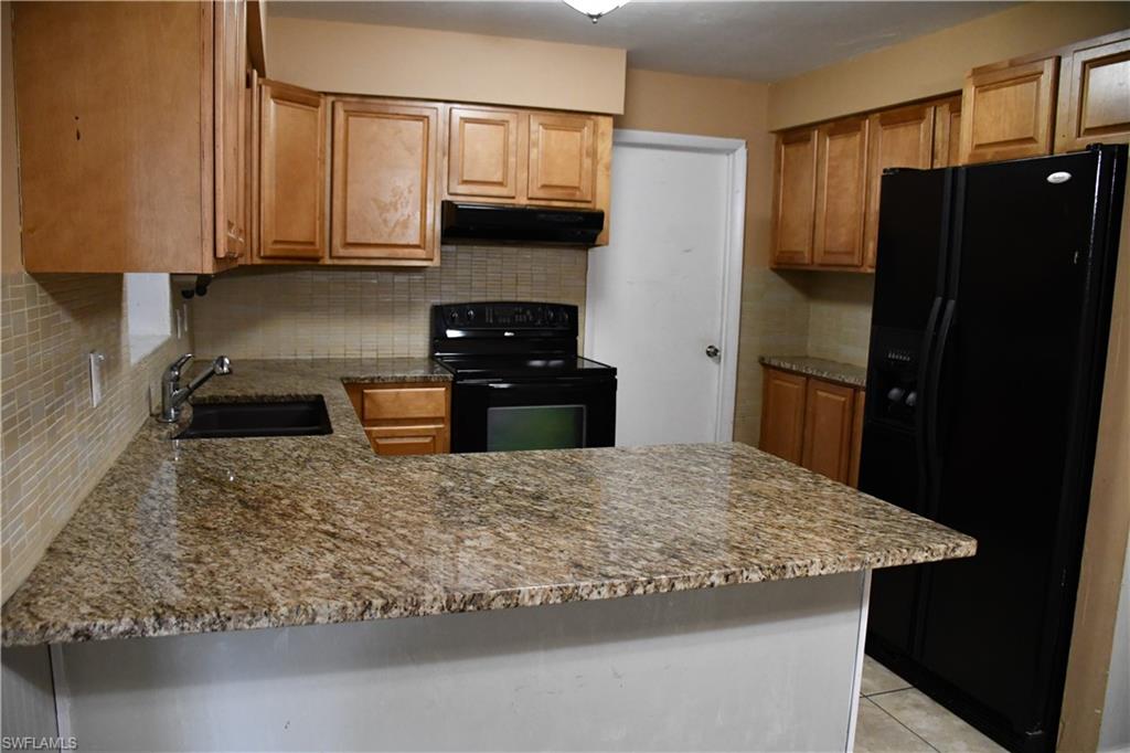 1591 Sunkist Way Property Photo 4