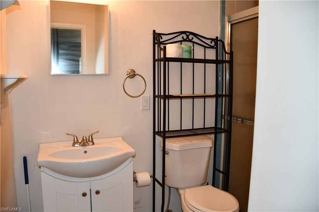 1591 Sunkist Way Property Photo 8