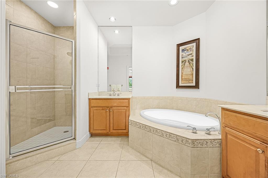 4182 Bay Beach Ln 722 Property Photo 11