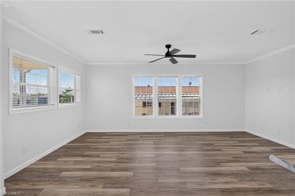14729 Constitution Way Property Photo 9