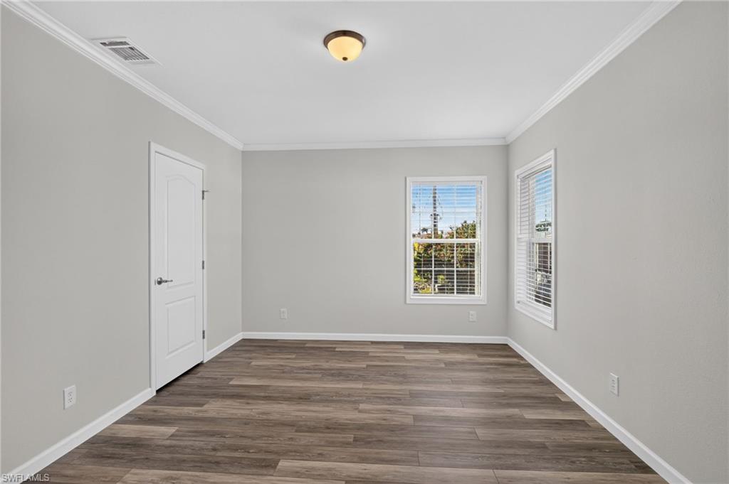 14729 Constitution Way Property Photo 23