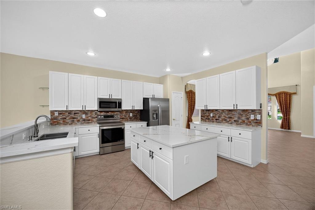 15641 Alton Dr Property Photo 11