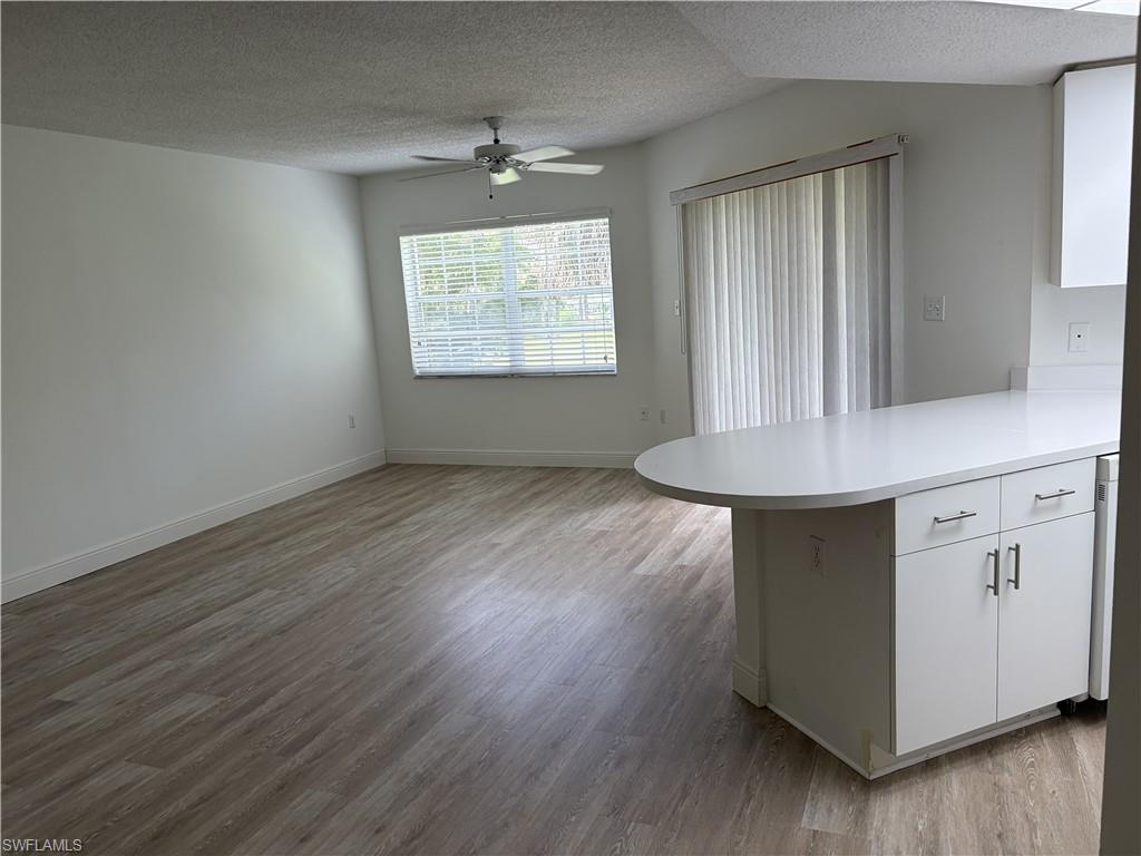 481 Quail Forest Blvd B207 Property Photo 12