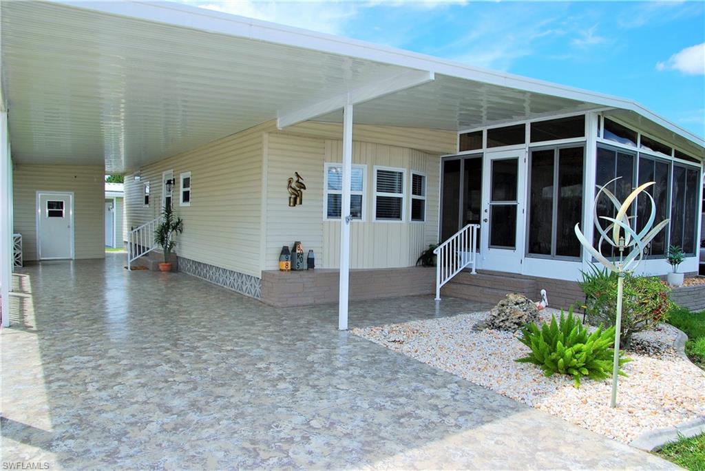 298 Boros Dr Property Photo 7