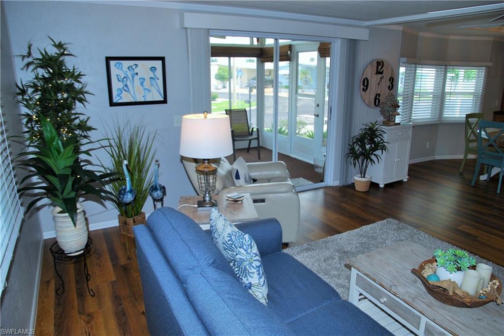 298 Boros Dr Property Photo 22