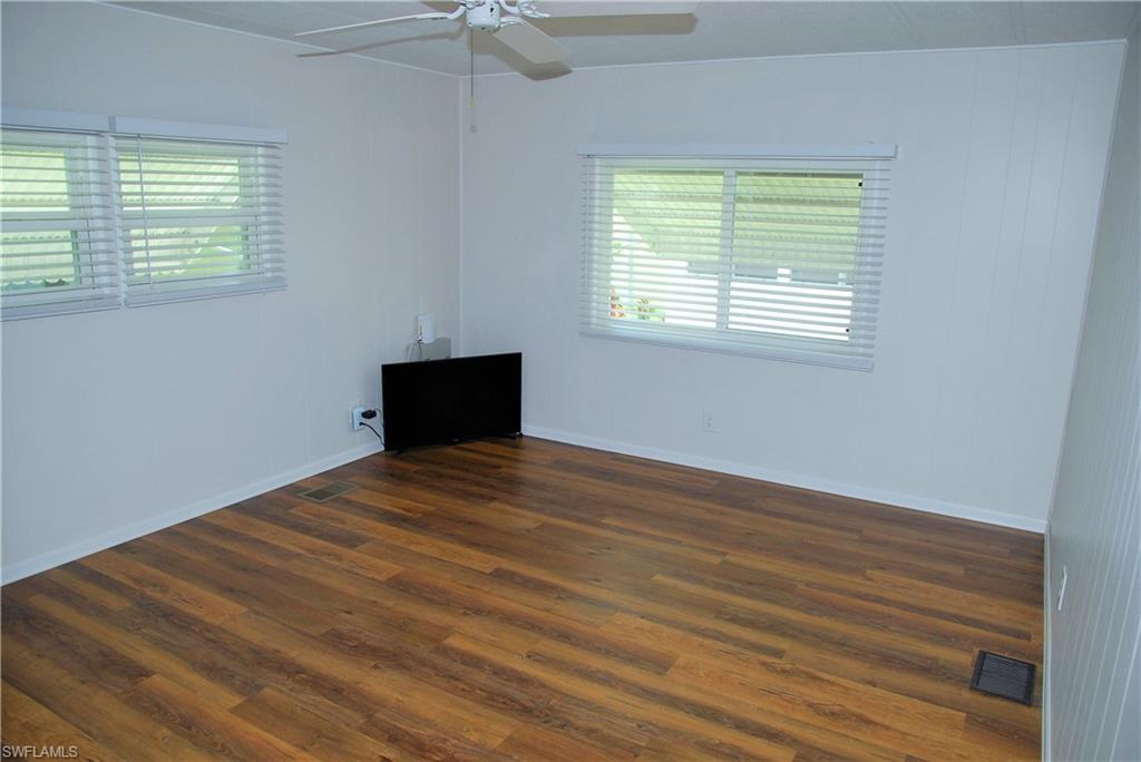 298 Boros Dr Property Photo 43