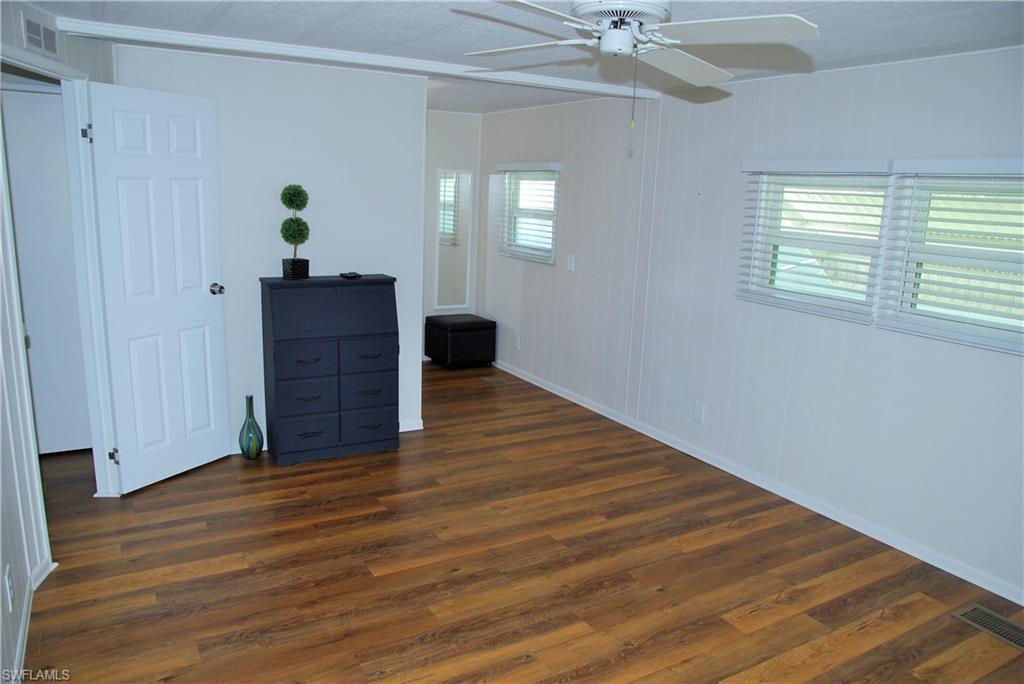 298 Boros Dr Property Photo 44