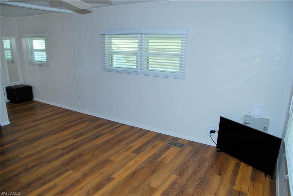 298 Boros Dr Property Photo 45