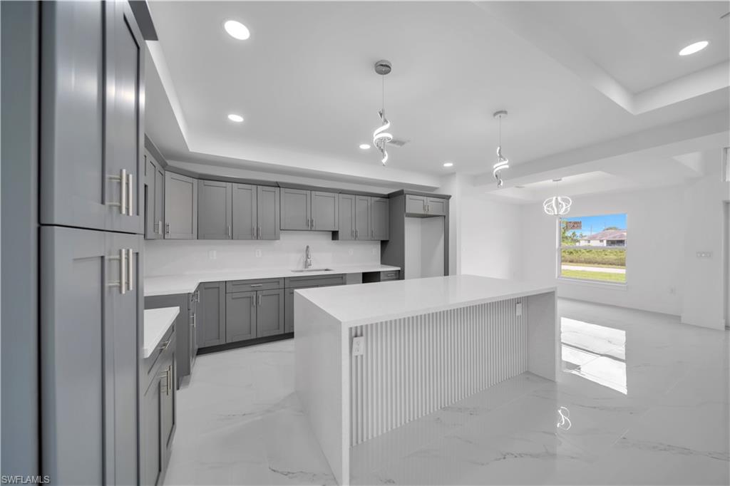 859 Chicago St Property Photo 7