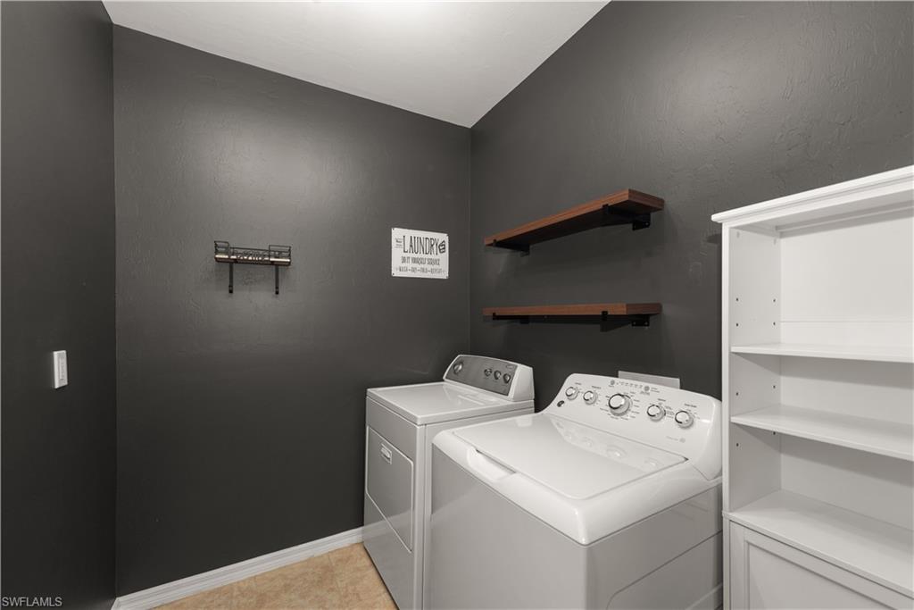 2701 Sw 4th Pl Property Photo 29