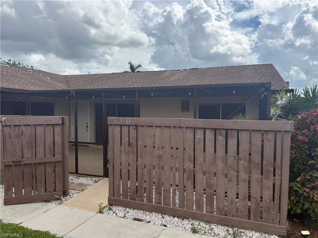 6310 Royal Woods Dr Property Photo 3