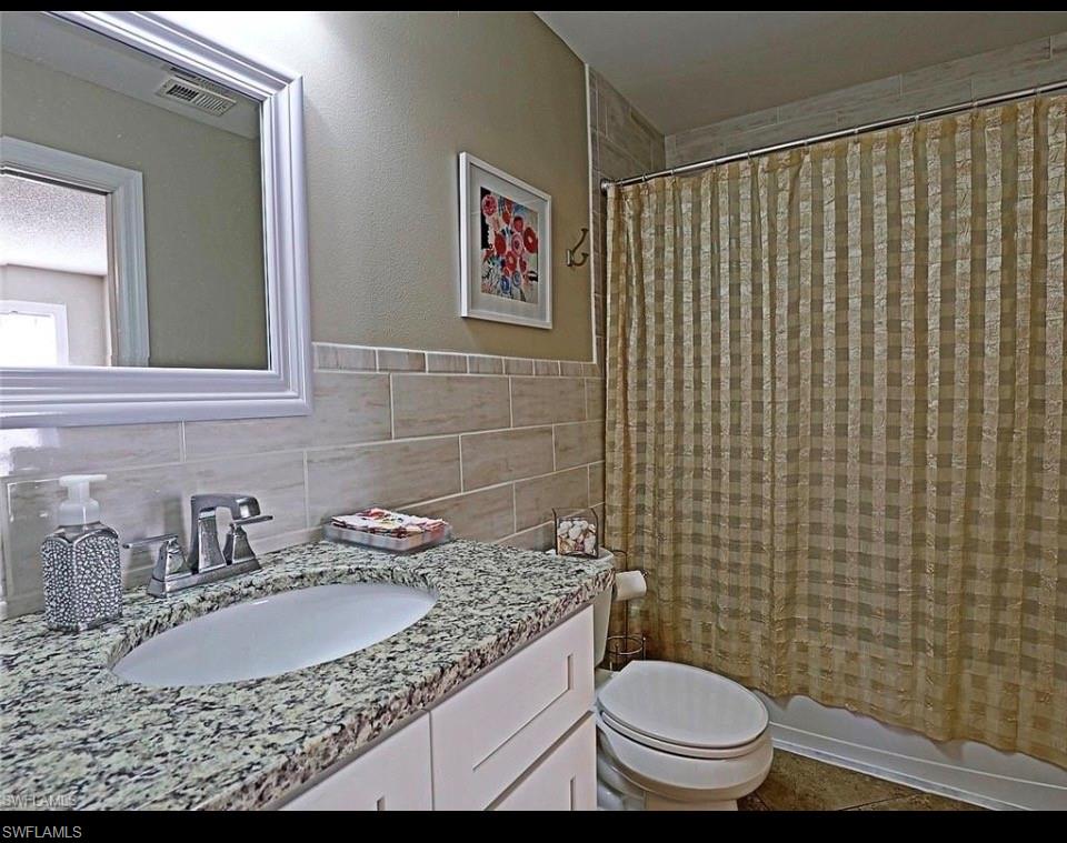 6310 Royal Woods Dr Property Photo 4