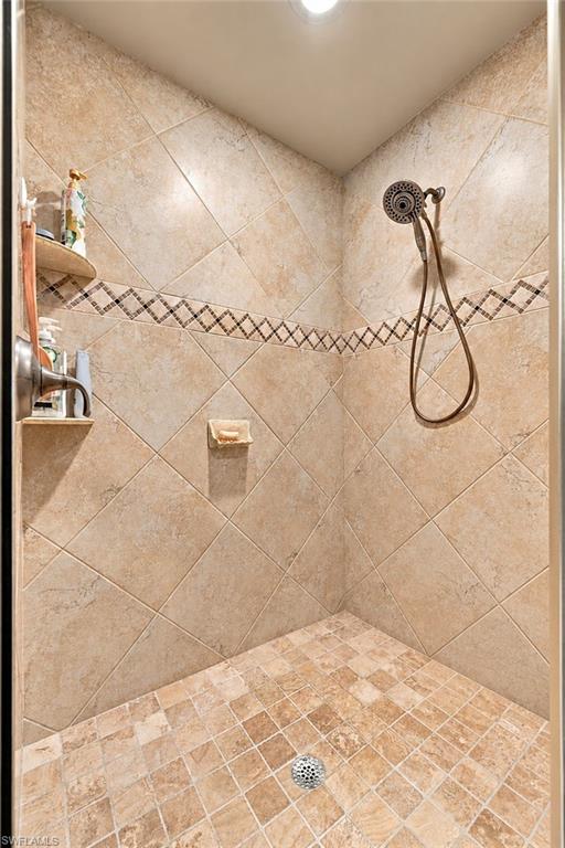 9351 White Hickory Ln Property Photo 22