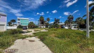 131 Mid Island DR Property Photo 1