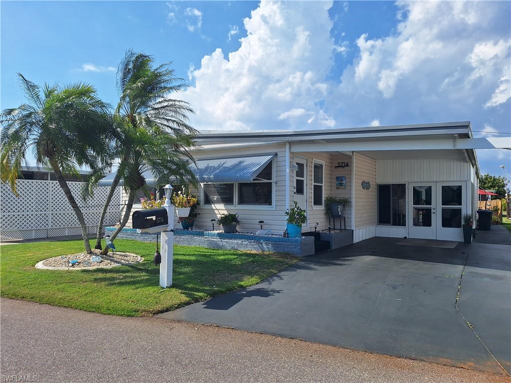 5714 Captain John Smith Loop S Property Photo 3