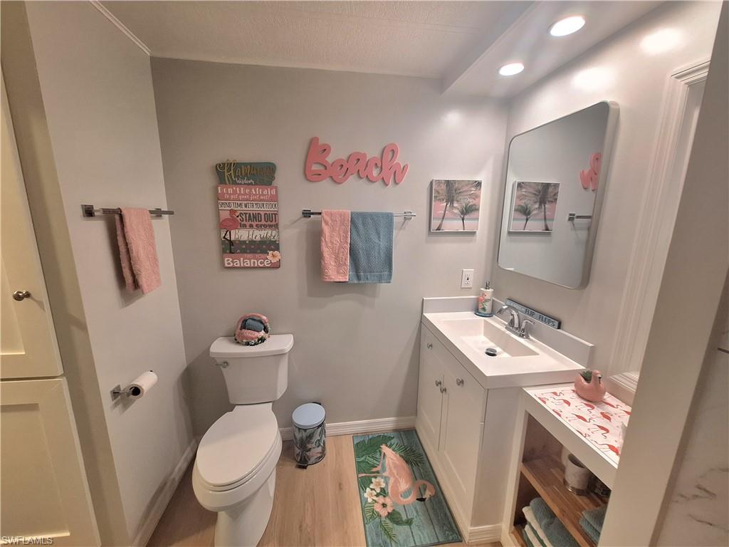 5714 Captain John Smith Loop S Property Photo 37