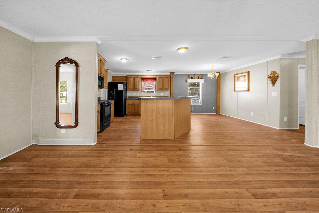 1080 Canopy Ln Property Photo 4