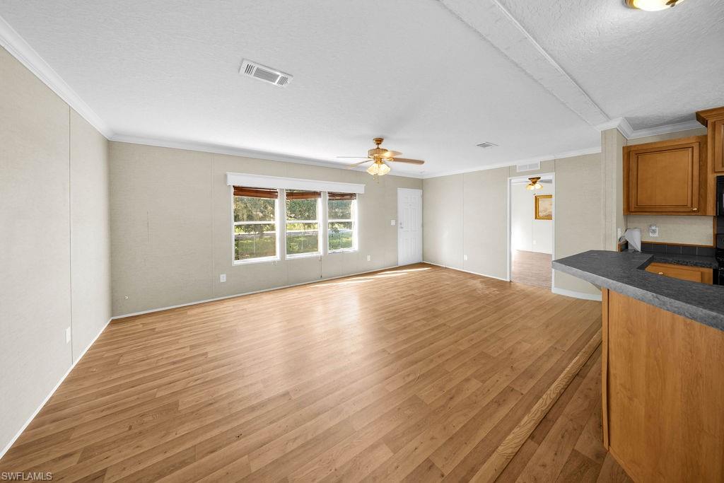 1080 Canopy Ln Property Photo 6